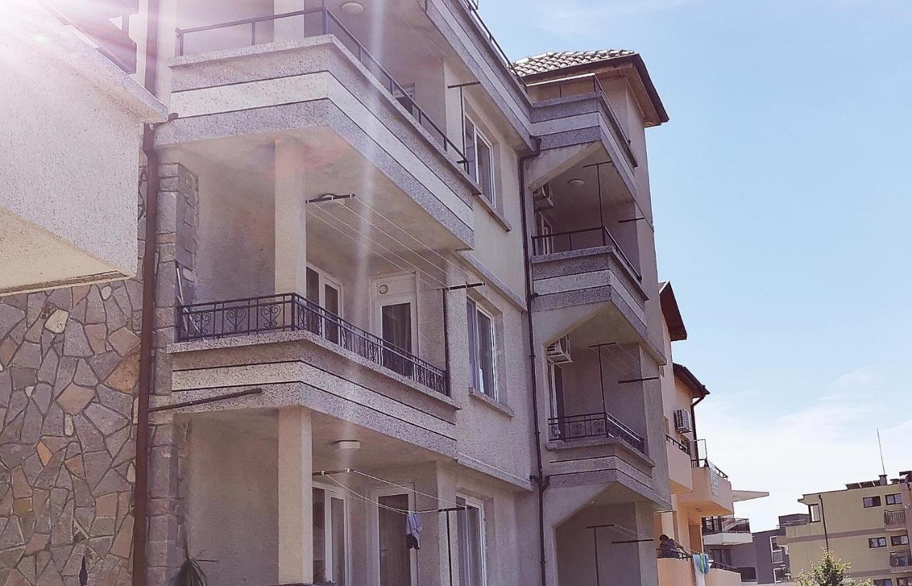 Къща за гости The sunny corner Созополь Екстер'єр фото